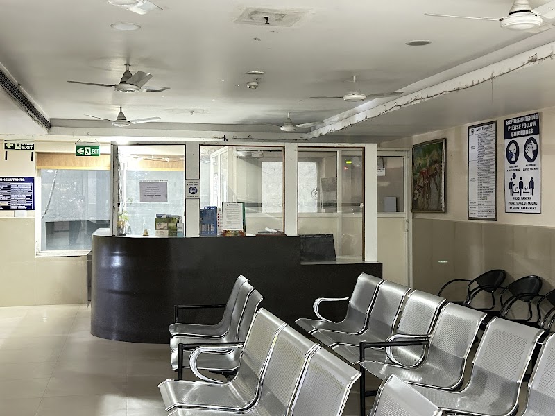 Asha Hospital - Psychologist in Banjara Hills, Hyderabad (Photo by Pavzi)