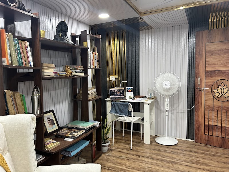 Dr. Ela Gupta - Psychologist in Samta Colony, Raipur (Photo by Ela Gupta)