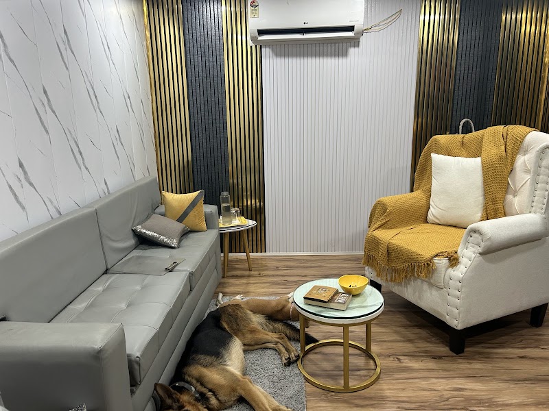 Dr. Ela Gupta - Psychologist in Samta Colony, Raipur (Photo by Ela Gupta)