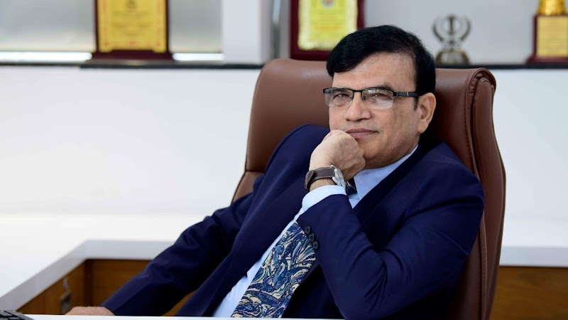 Dr. Mrugesh Vaishnav