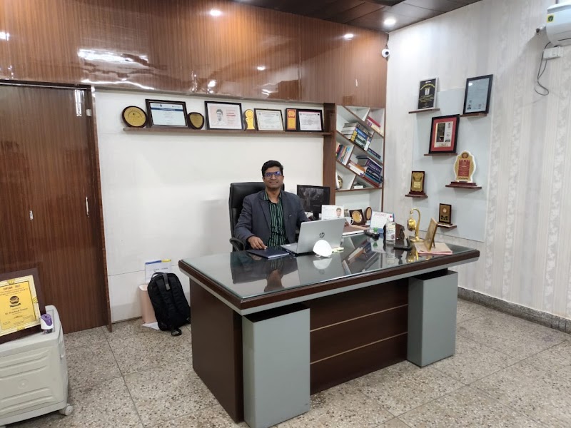Dr. Shashwat Saxena - Psychologist in Nirala Nagar, Lucknow (Photo by Dr. Shashwat Saxena)
